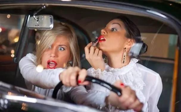 娱乐吃瓜酱可爱的司机,揭秘可爱司机背后的故事