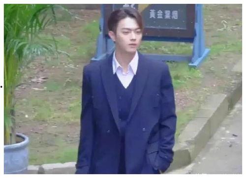 娱乐吃瓜顶流小生,揭秘吃瓜顶流小生的幕后故事