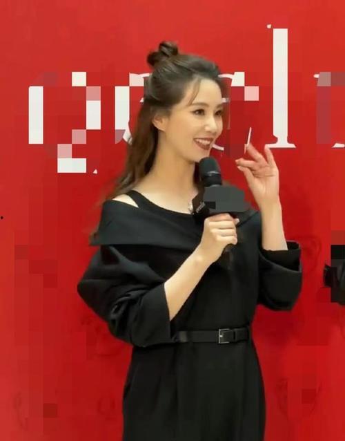 娱乐吃瓜顶流小生,揭秘吃瓜顶流小生的幕后故事